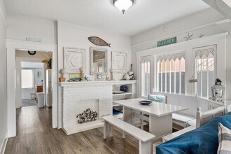 16 The Strand in Hermosa Beach, CA - Building Photo - Building Photo