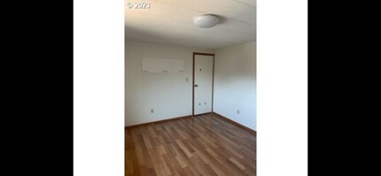 50350 Cowens Rd, Unit Slip 26 in Scappoose, OR - Building Photo - Building Photo