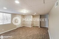 9018 Hurst Ct photo'