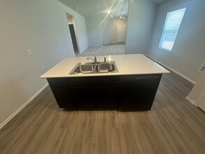 1015 Ichabod Cir in Chickasha, OK - Building Photo - Building Photo