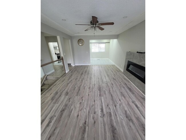 9729 Princess Dr in Surrey, BC - Building Photo - Building Photo