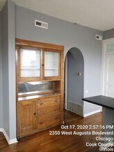 2350 W Augusta Blvd in Chicago, IL - Building Photo - Building Photo