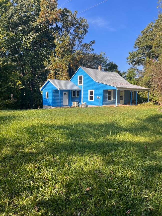property at 931 Countyline Church Rd SE