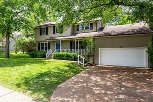 2005 24th Ave S in Nashville, TN - Building Photo