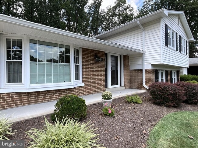 615 Kearney Ct SW in Vienna, VA - Building Photo - Building Photo