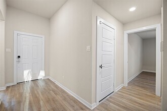 19003 Yellowstone Landing Ct in Cypress, TX - Building Photo - Building Photo