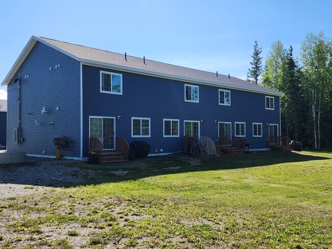 330 Park Way in North Pole, AK - Building Photo - Building Photo