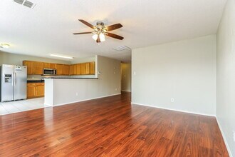10024 Chapel Rock Dr in Fort Worth, TX - Building Photo - Building Photo