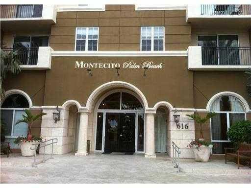 616 Clearwater Park Rd in West Palm Beach, FL - Foto de edificio - Building Photo