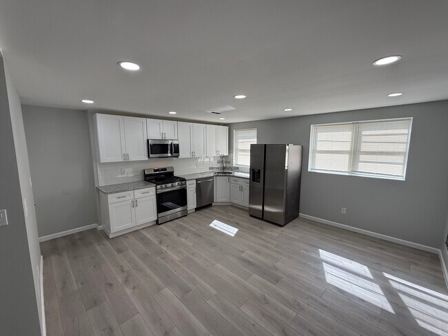 1120 Passmore St in Philadelphia, PA - Building Photo - Building Photo