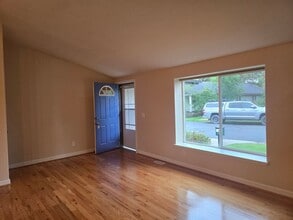 638 N Tam Rim Dr in Sisters, OR - Building Photo - Building Photo