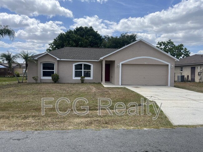 property at 938 Gateshead Ct