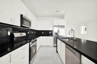 22535 SW 125th Ave in Miami, FL - Building Photo - Building Photo