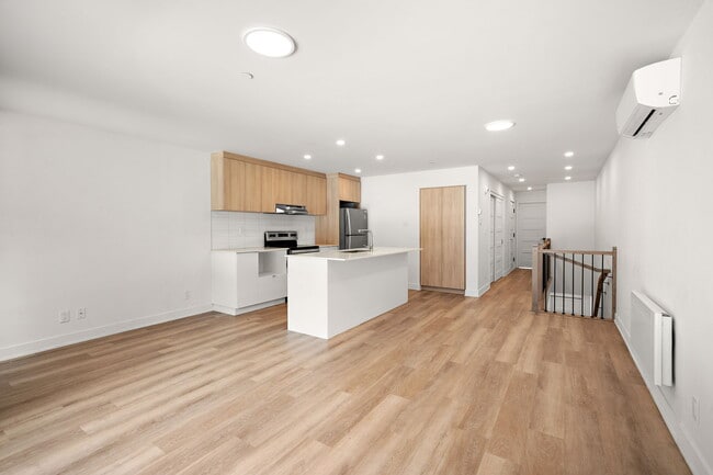 7950 Mountain Sights