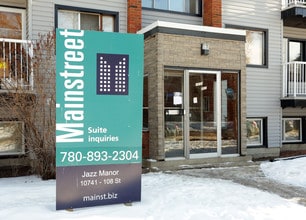 Jazz Manor in Edmonton, AB - Building Photo - Building Photo