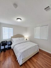 10571 Sycamore Ave in Stanton, CA - Building Photo - Building Photo