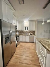 2734 Duncan Dr in Oyster Creek, TX - Building Photo - Building Photo