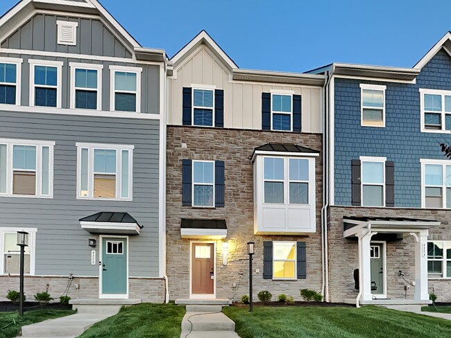 property at 4806 Spruce Rd