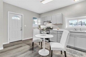 305 1/2 E Lutton St in New Castle, PA - Building Photo - Building Photo