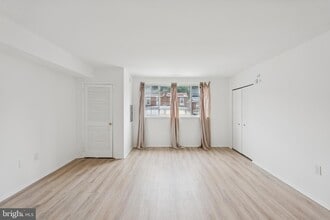 4616 Silverwood St in Philadelphia, PA - Building Photo - Building Photo