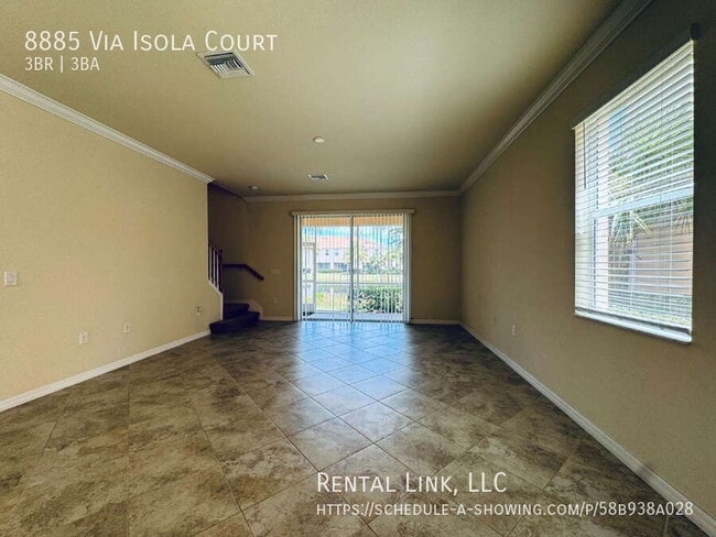 8885 Via Isola Court in Ft. Myers, FL - Building Photo - Building Photo