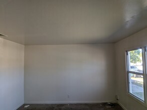 5302 Thurman Way in Sacramento, CA - Building Photo - Building Photo
