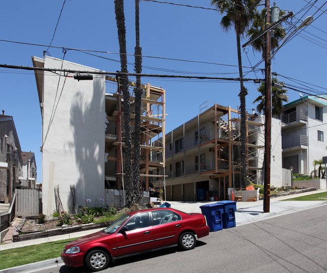 957 17th St in Hermosa Beach, CA - Building Photo - Building Photo