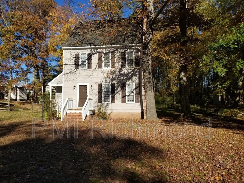 9712 Kendrick Rd in Richmond, VA - Building Photo