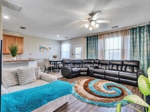 11522 Hackmatack Way in Houston, TX - Building Photo - Building Photo