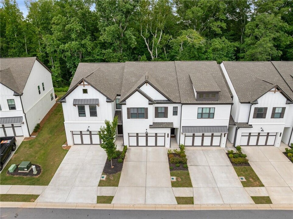 4635 Cypress Pk Dr in Gainesville, GA - Building Photo
