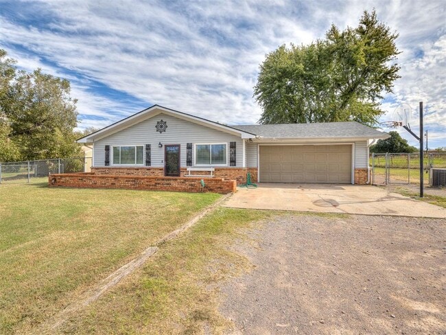 935 Pendergraft Way in Blanchard, OK - Building Photo - Building Photo