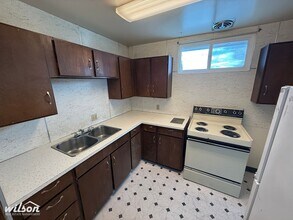 216 S 49th St in Yakima, WA - Building Photo - Building Photo