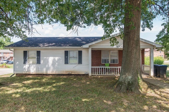 225 Landings Dr-Unit -1 in Frankfort, KY - Foto de edificio - Building Photo