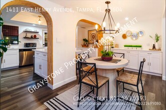 1411 E Henry Ave in Tampa, FL - Building Photo - Building Photo