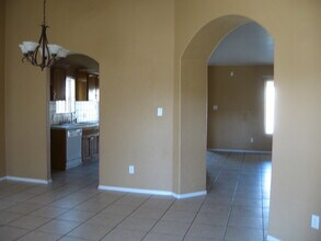 10204 E 37th St in Yuma, AZ - Building Photo - Building Photo