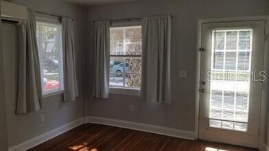 700 Grove St N in St. Petersburg, FL - Building Photo - Building Photo
