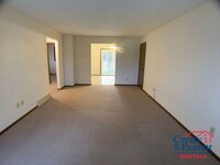 4377 Carpet St in Stevensville, MI - Foto de edificio - Building Photo