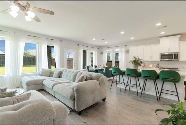 property at 2016 Croftbank St