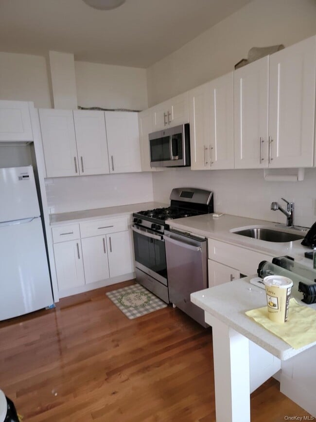 120-21-101 101st Ave in Queens, NY - Building Photo - Building Photo