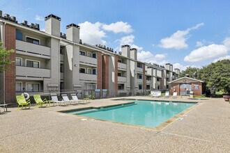 Claro Court in Dallas, TX - Building Photo - Building Photo