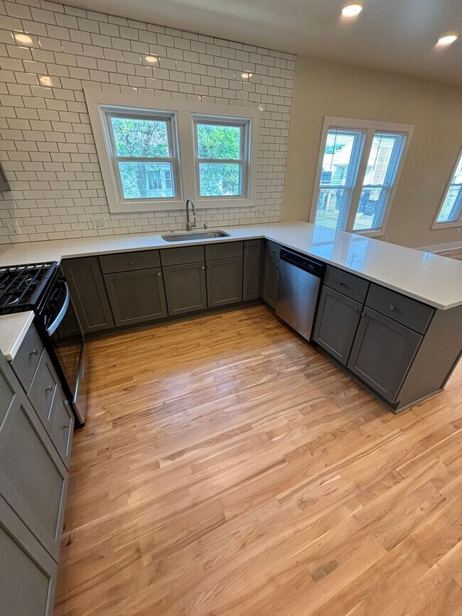 property at 901 E Center St