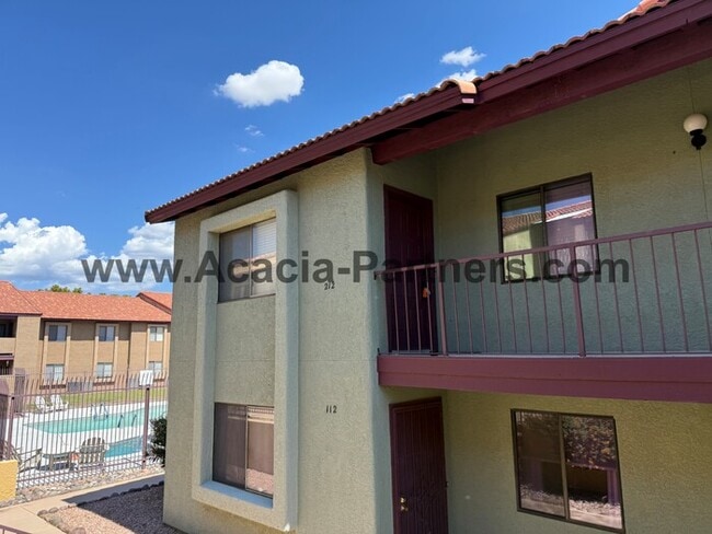 2166 N Pantano Rd in Tucson, AZ - Building Photo - Building Photo