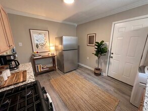 1537 Boxwood St in Memphis, TN - Building Photo - Building Photo