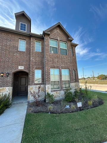 property at 1904 Hellams Ln