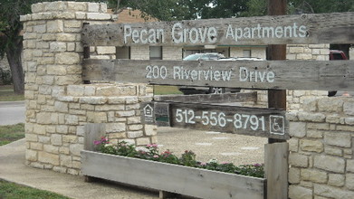 Pecan Grove Apartments in Lampasas, TX - Building Photo - Building Photo