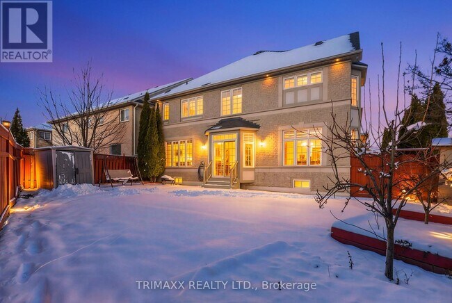 40 Hot Spring Rd in Brampton, ON - Building Photo - Building Photo