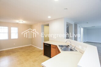 3940 Planewood Dr in Indianapolis, IN - Building Photo - Building Photo