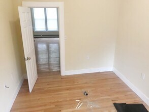 125 Hillside Ave in Waterbury, CT - Building Photo - Building Photo