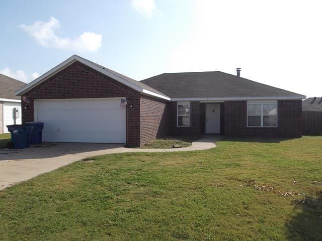 property at 901 SW Summit Chase Rd