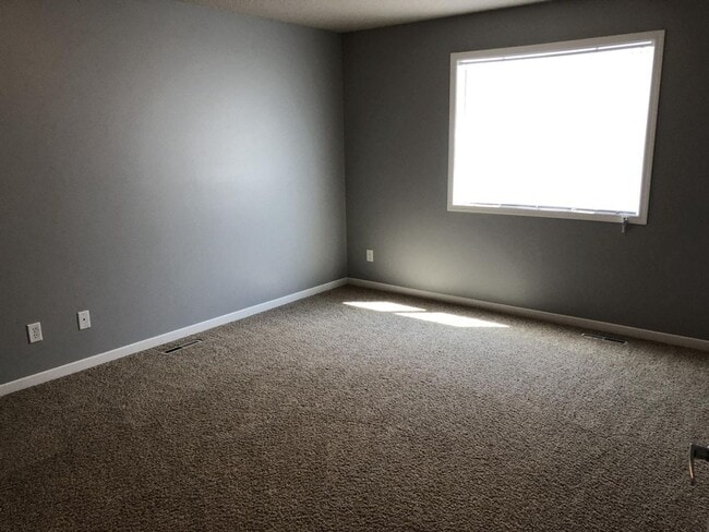 1208 Westport Beach Way in West Fargo, ND - Building Photo - Building Photo